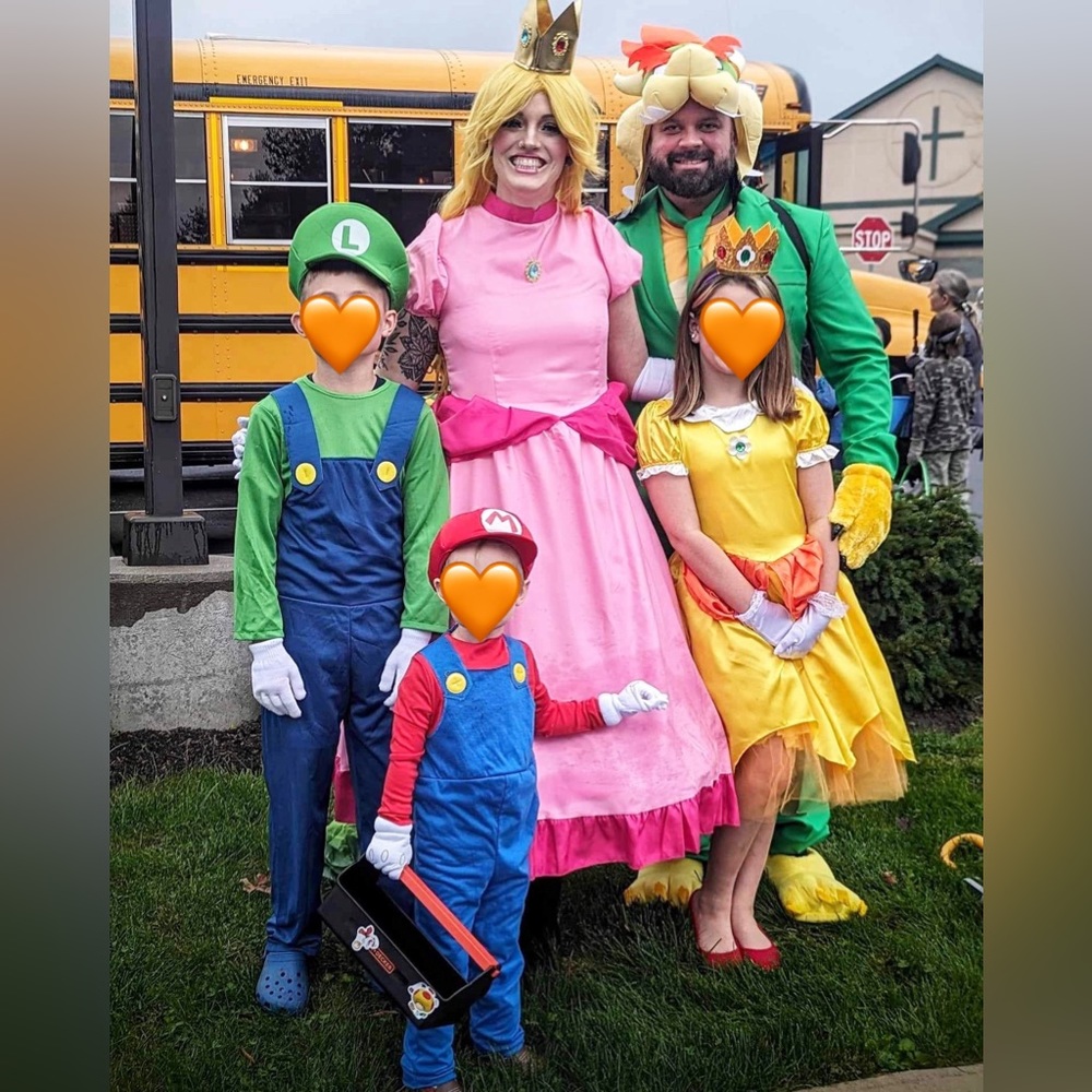 Family Costumes : Super Mario Brothers